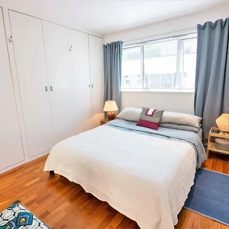 Old School - Your Apartamento *